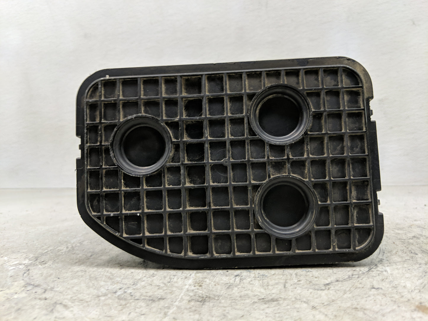 2013 Chevrolet Cruze Fuel Vapor Charcoal Canister - Oemusedautoparts1.com