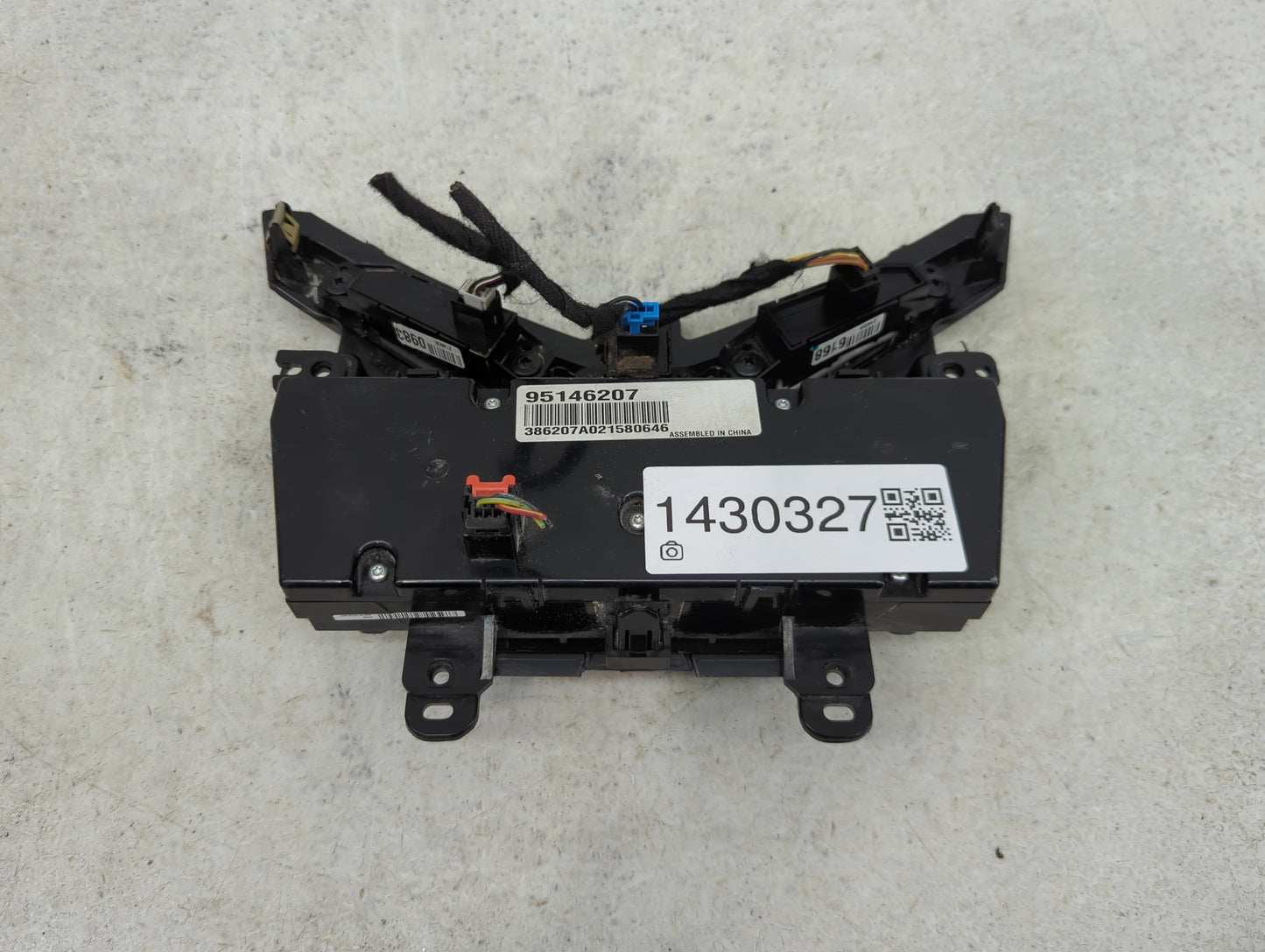 2012-2016 Chevrolet Cruze Climate Control Module Temperature AC/Heater Replacement P/N:95146207 386207A021580646 Fits OEM Us