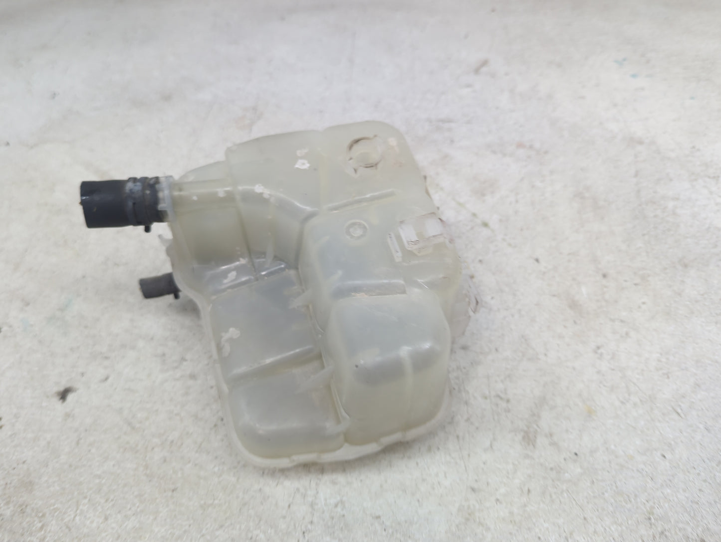 2011 Chevrolet Cruze Radiator Coolant Overflow Expansion Tank Bottle 1478936 - Oemusedautoparts1.com