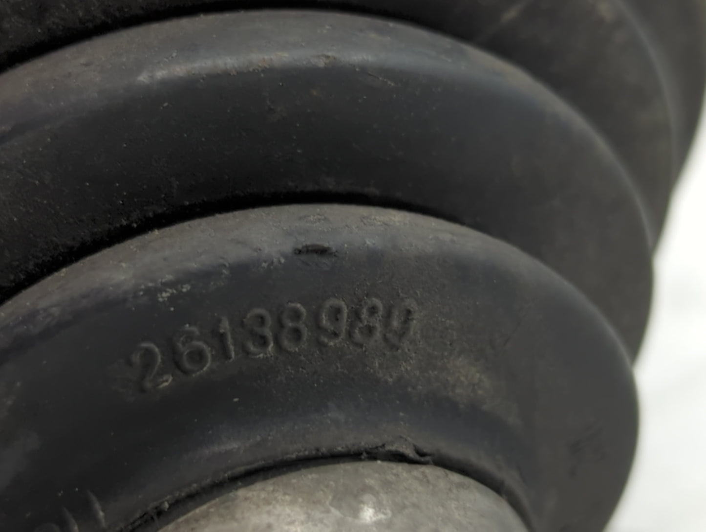 2011-2014 Chevrolet Cruze Axle Shaft Rear Driver Cv C/v - Oemusedautoparts1.com