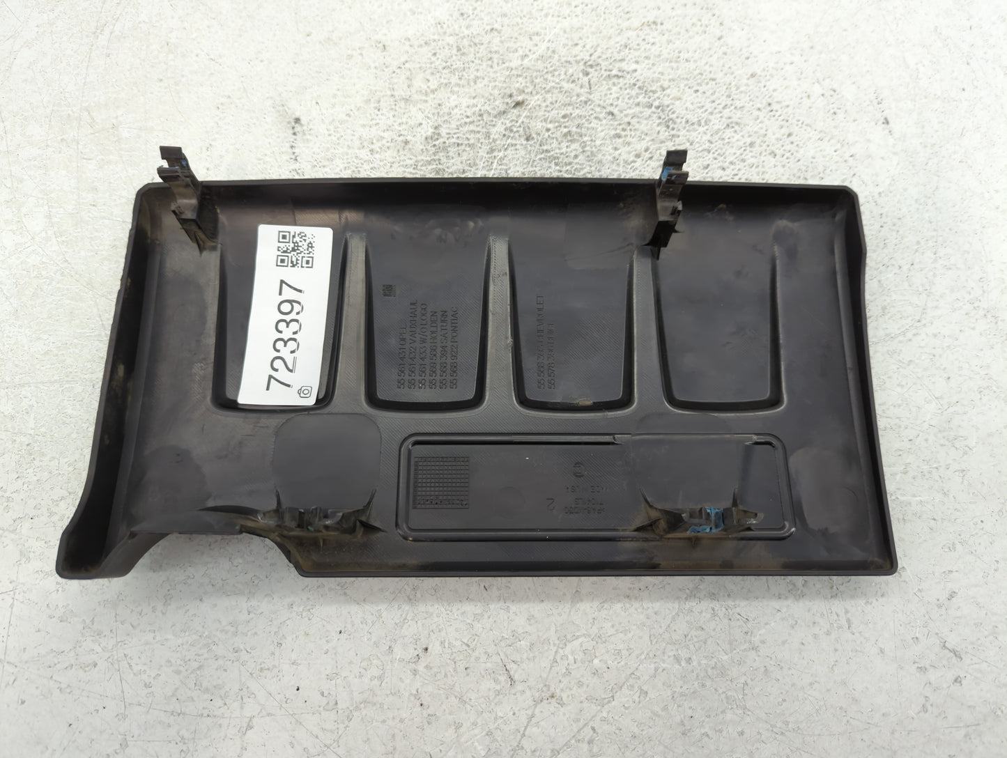 2013 Chevrolet Cruze Engine Cover - Oemusedautoparts1.com