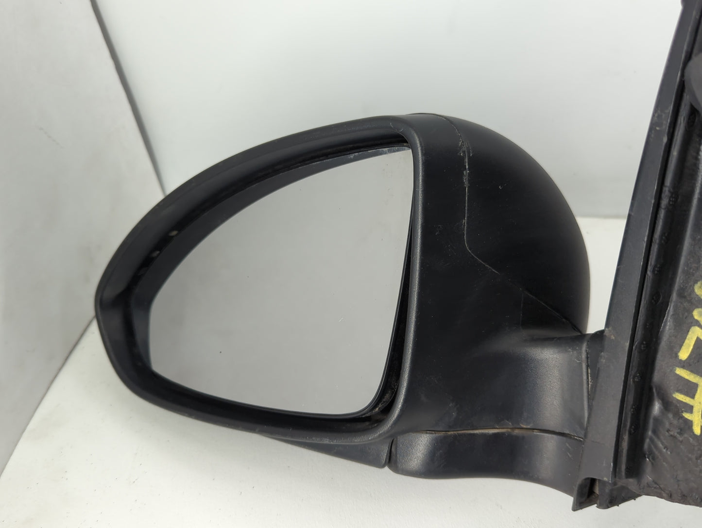 2011-2016 Chevrolet Cruze Driver Side View Mirror - Left Door Mirror OEM Used - Oemusedautoparts1.com