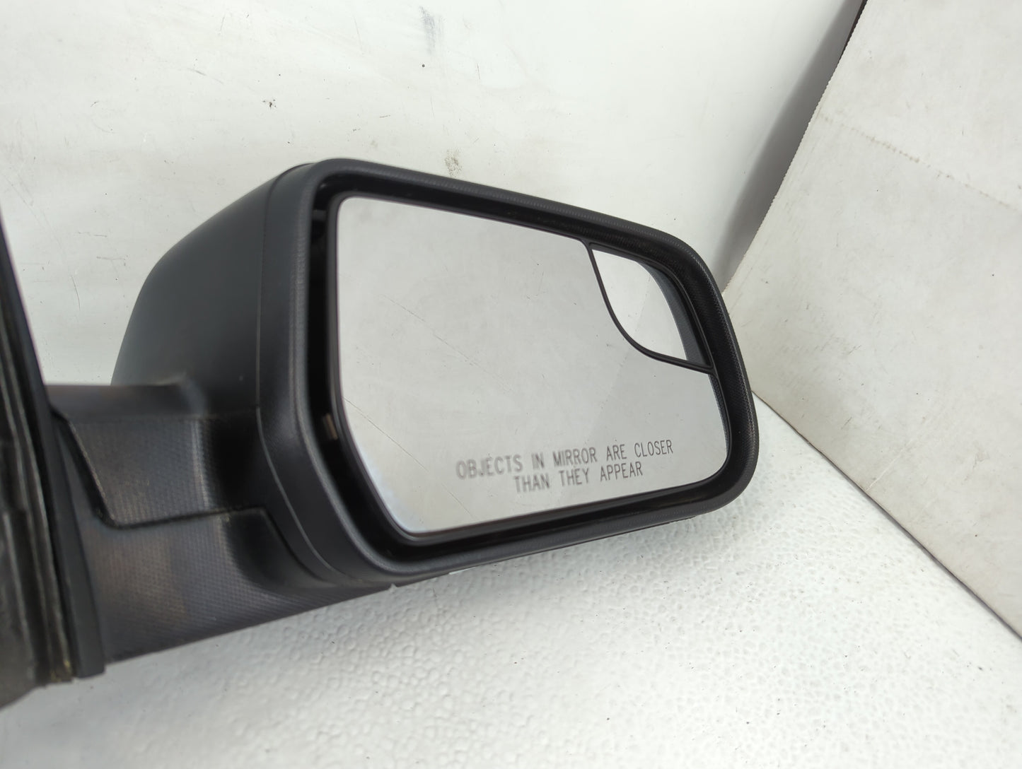 2012-2014 Chevrolet Equinox Passenger Side View Mirror - Right Door Mirror OEM Used - Oemusedautoparts1.com