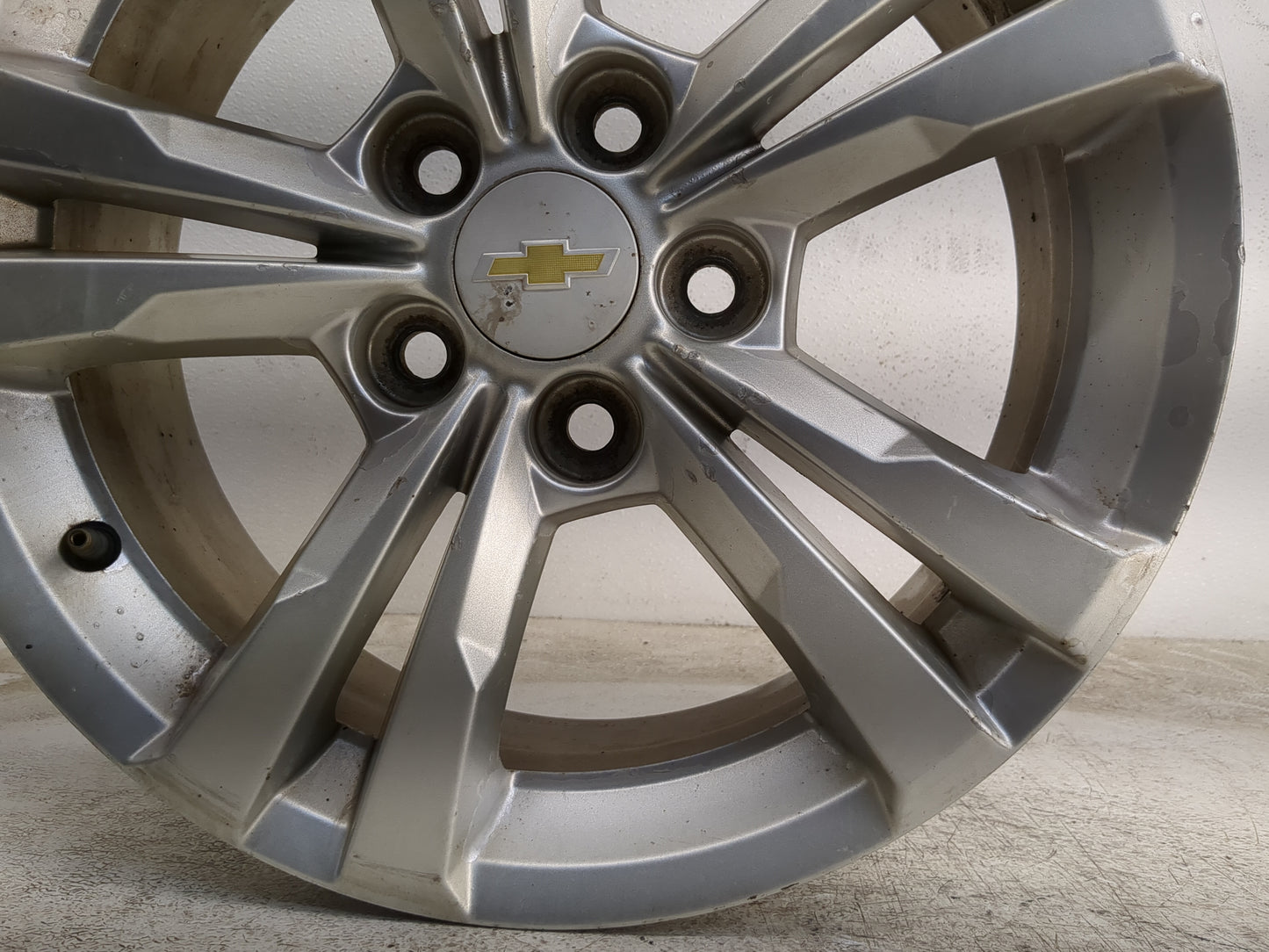 2010-2017 Chevrolet Equinox Oem Wheel Rim - Oemusedautoparts1.com