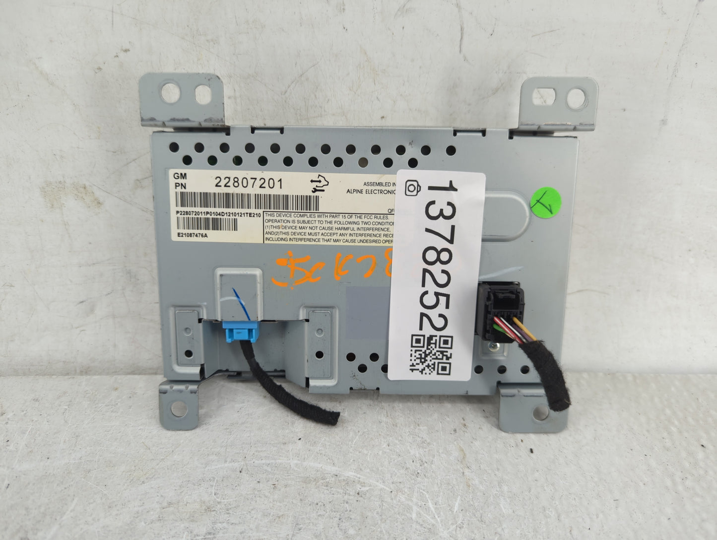 2012-2017 Chevrolet Equinox Information Display Screen - Oemusedautoparts1.com
