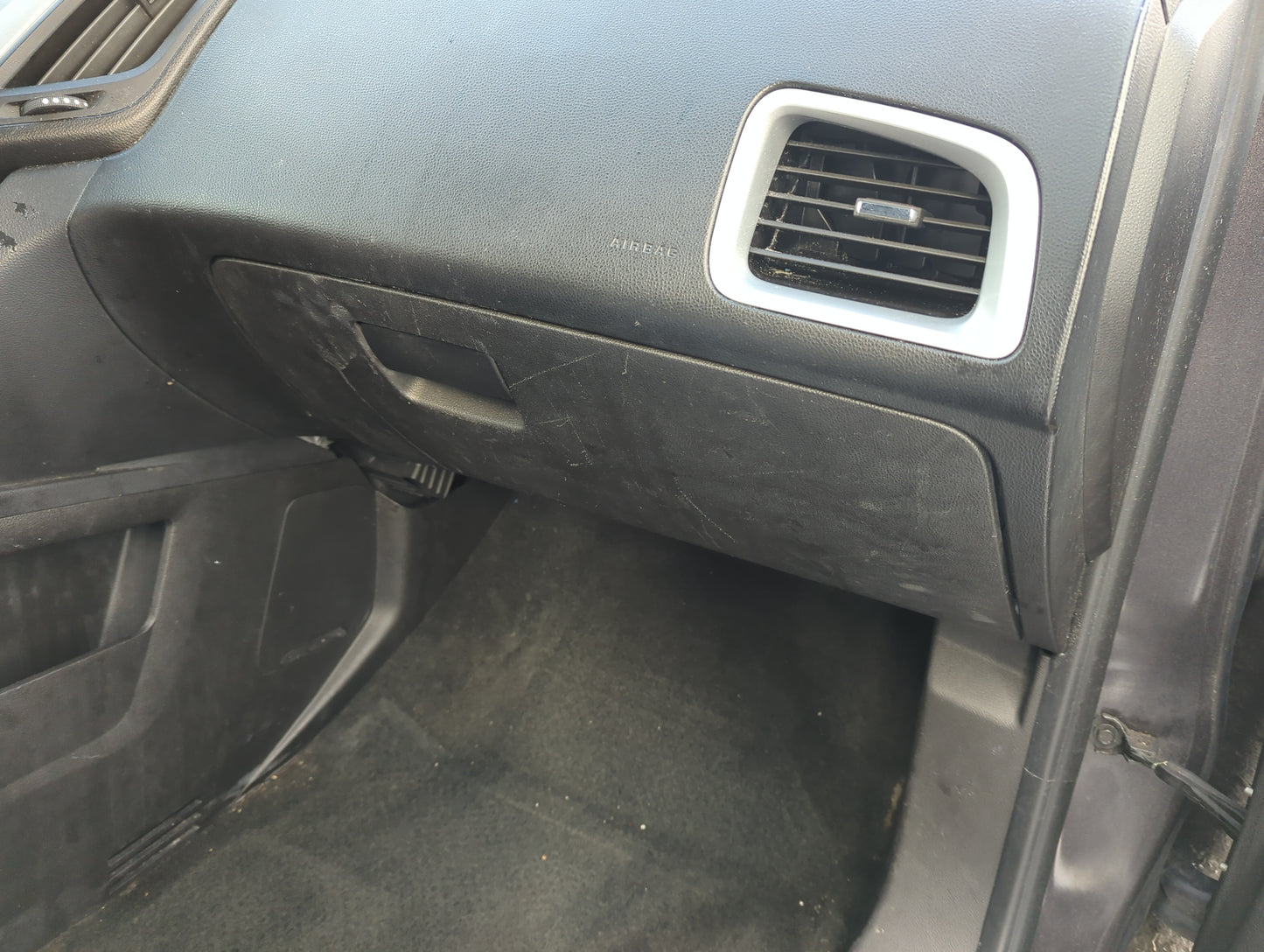 2013 Chevrolet Equinox Passenger Glove Box Door Storage Compartment - Oemusedautoparts1.com