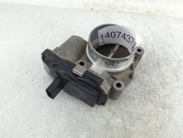 2012-2015 Chevrolet Equinox Throttle Body P/N:12632101CA Fits Fits 2012 2013 2014 2015 OEM Used Auto Parts