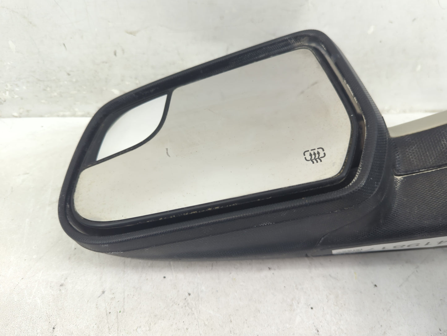 2011-2014 Chevrolet Equinox Driver Side View Mirror - Left Door Mirror OEM Used - Oemusedautoparts1.com