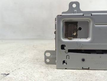 2013 Chevrolet Equinox Radio AM FM Cd Player Receiver Replacement P/N:23121124 Fits OEM Used Auto Parts