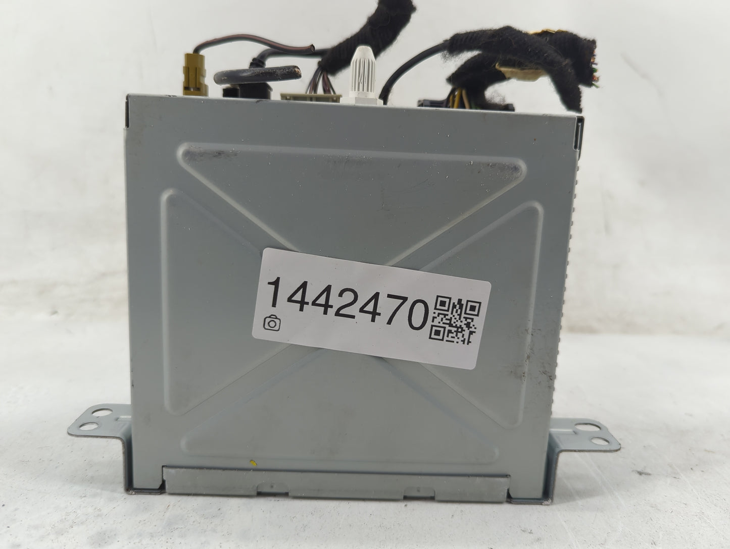 2013 Chevrolet Equinox Radio AM FM Cd Player Receiver Replacement P/N:23135481 GA-130-COLR-NS, ACJ-GA-130-COLR Fits OEM Used