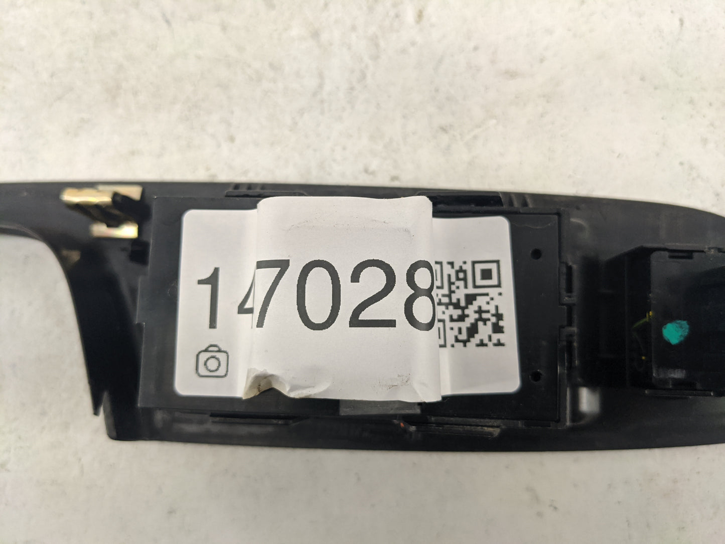 2010-2017 Chevrolet Equinox Master Power Window Switch Replacement Driver Side Left Fits OEM Used Auto Parts - Oemusedautopa