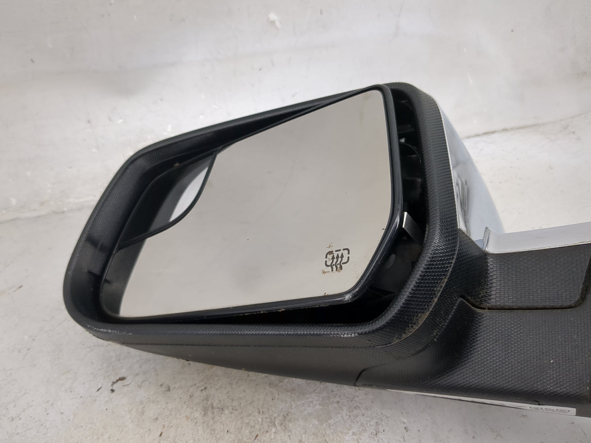 2011-2013 Chevrolet Equinox Driver Side View Mirror - Left Door Mirror OEM Used - Oemusedautoparts1.com