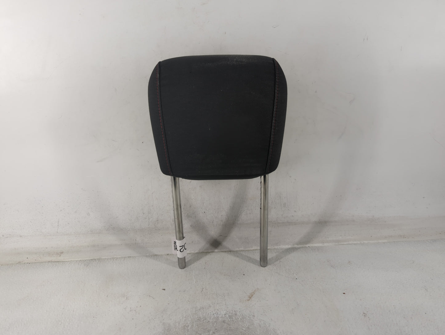 Chevrolet Equinox Headrest Head Rest Front Driver Passenger Seat Black - Oemusedautoparts1.com