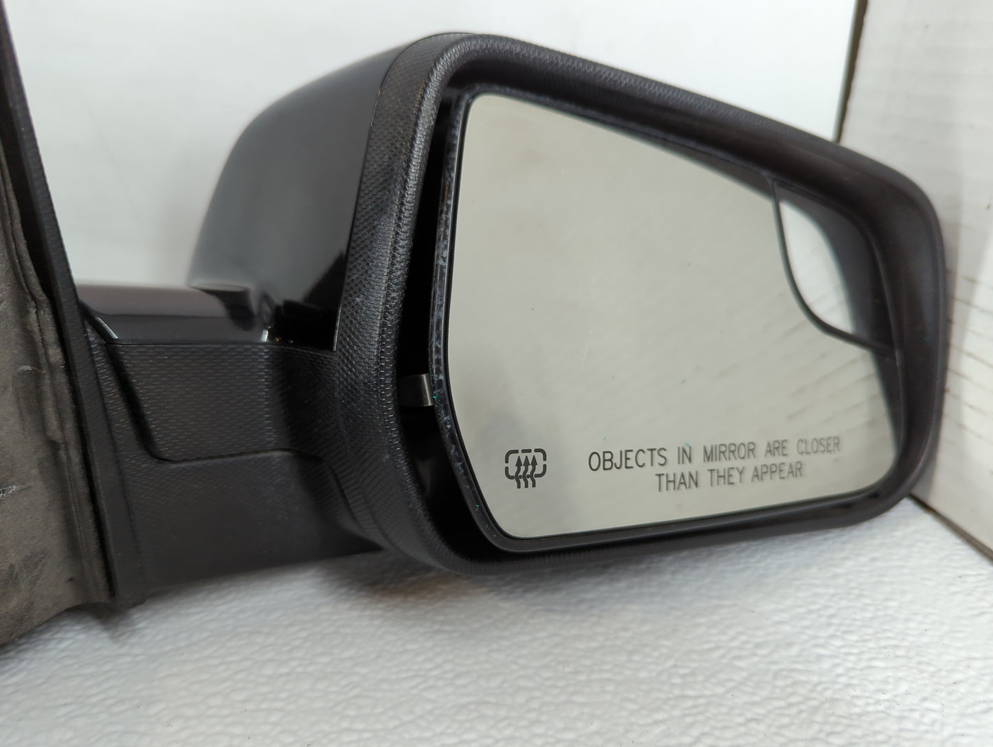 2011-2014 Chevrolet Equinox Passenger Side View Mirror - Right Door Mirror OEM Used - Oemusedautoparts1.com