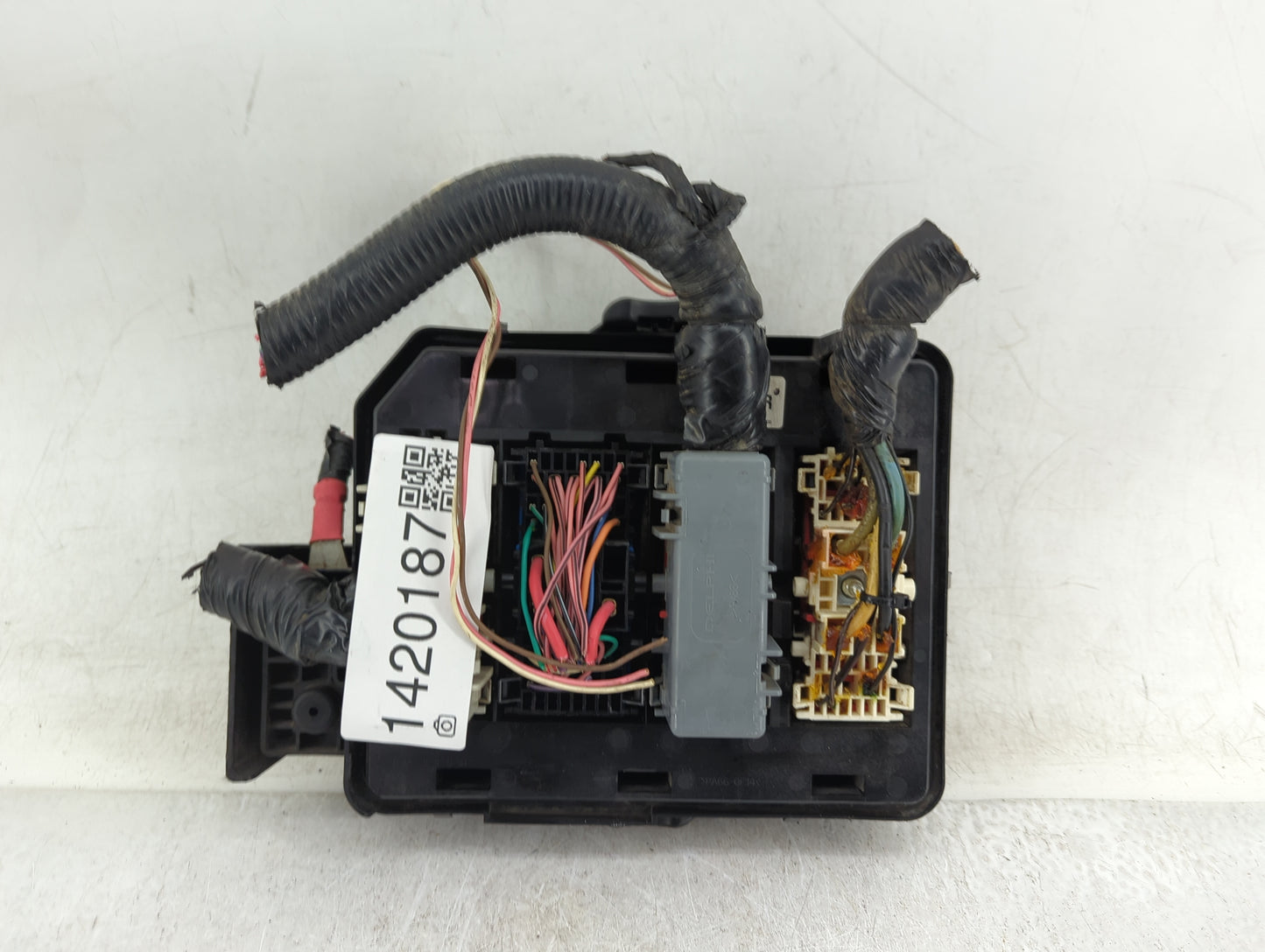 2012-2016 Chevrolet Impala Fusebox Fuse Box Panel Relay Module Fits Fits 2012 2013 2014 2015 2016 OEM Used Auto Parts - Oemu