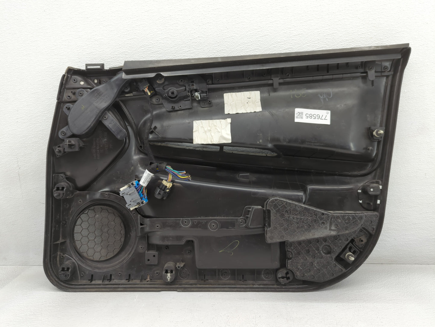 2013 Chevrolet Impala Front Left Driver Interior Door Panel Trim - Oemusedautoparts1.com