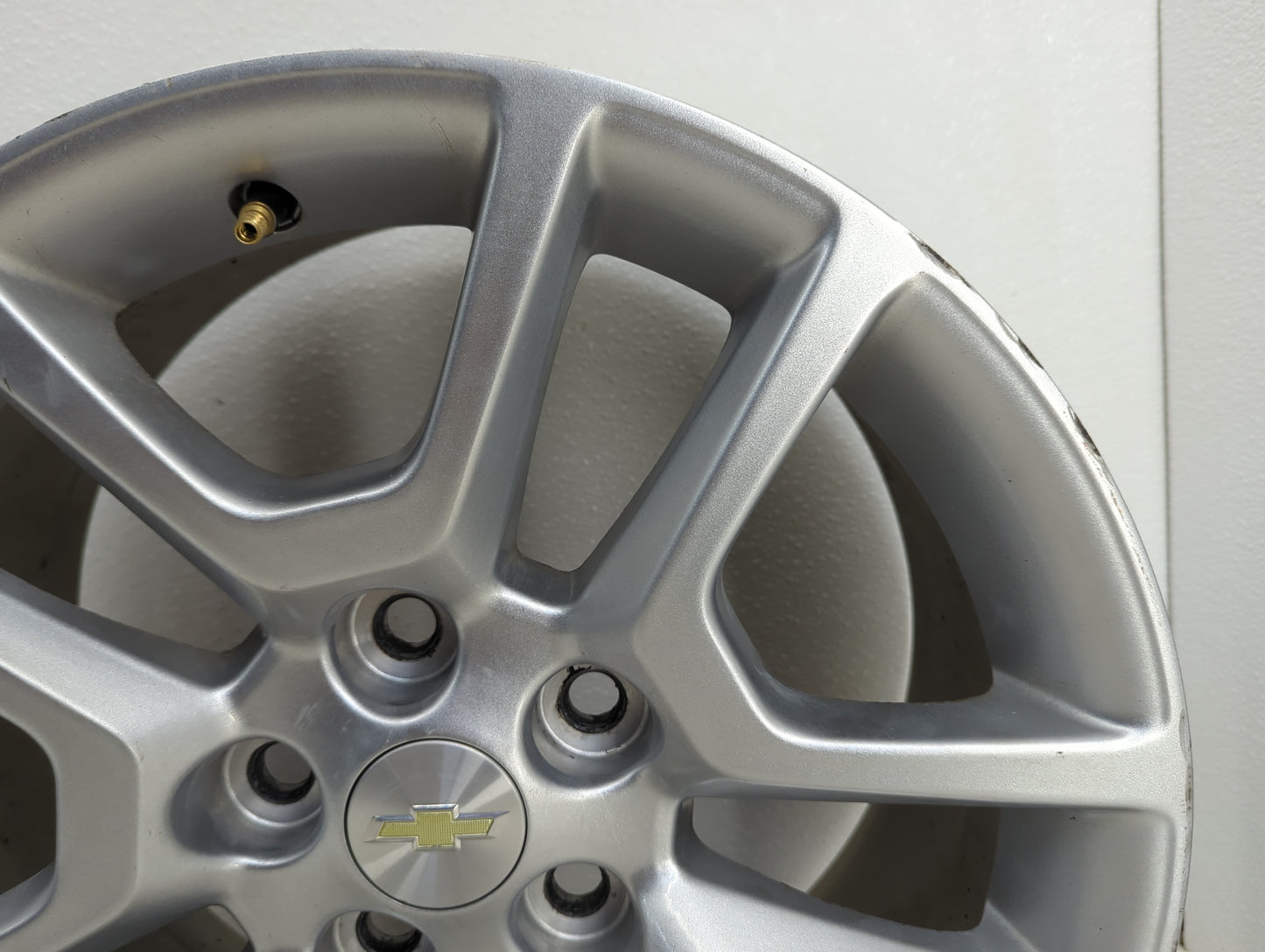 2013-2014 Chevrolet Malibu Oem Wheel Rim - Oemusedautoparts1.com