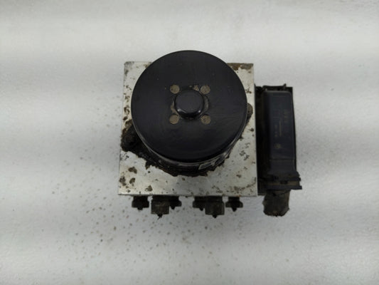 2013-2016 Chevrolet Malibu ABS Pump Control Module Replacement P/N:22971448 Fits Fits 2012 2013 2014 2015 2016 OEM Used Auto Parts