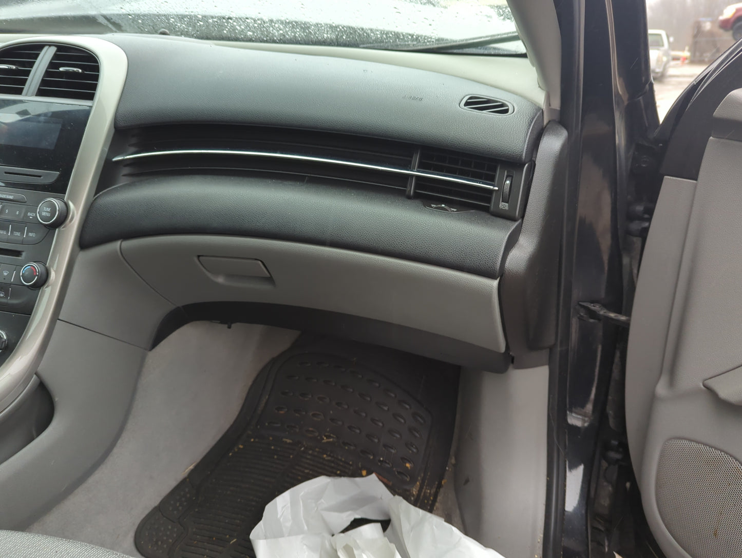 2013 Chevrolet Malibu Passenger Glove Box Door Storage Compartment - Oemusedautoparts1.com