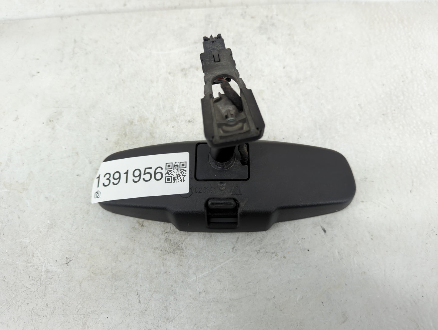 2013-2016 Chevrolet Malibu Interior Rear View Mirror Replacement OEM Fits OEM Used Auto Parts - Oemusedautoparts1.com