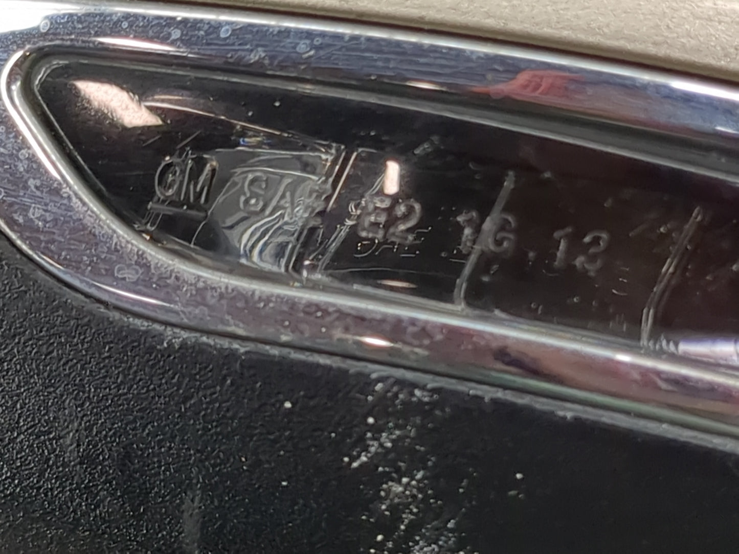 2013 Chevrolet Malibu Driver Side View Mirror - Left Door Mirror OEM Used - Oemusedautoparts1.com