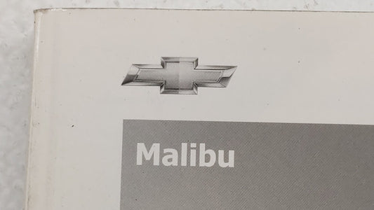 2013 Chevrolet Malibu Owners Manual Book Guide P/N:20981099 OEM Used Auto Parts