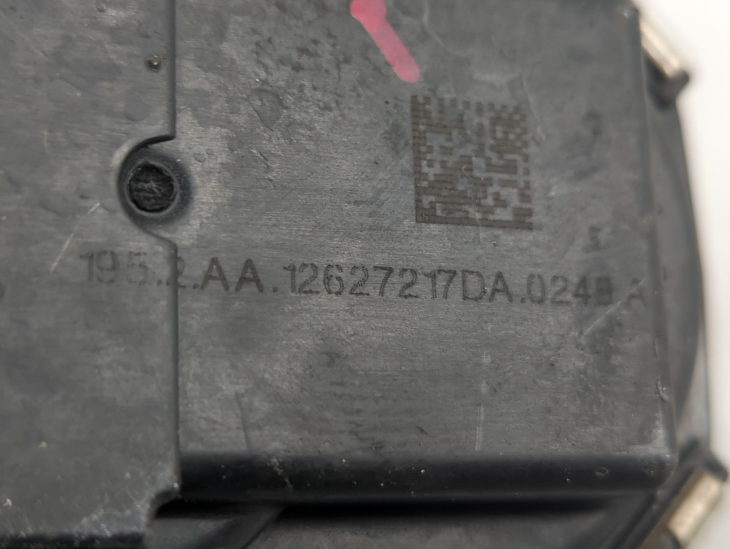 2013-2015 Chevrolet Malibu Throttle Body P/N:12627217DA 12669073DA Fits Fits 2013 2014 2015 2017 2018 OEM Used Auto Parts -