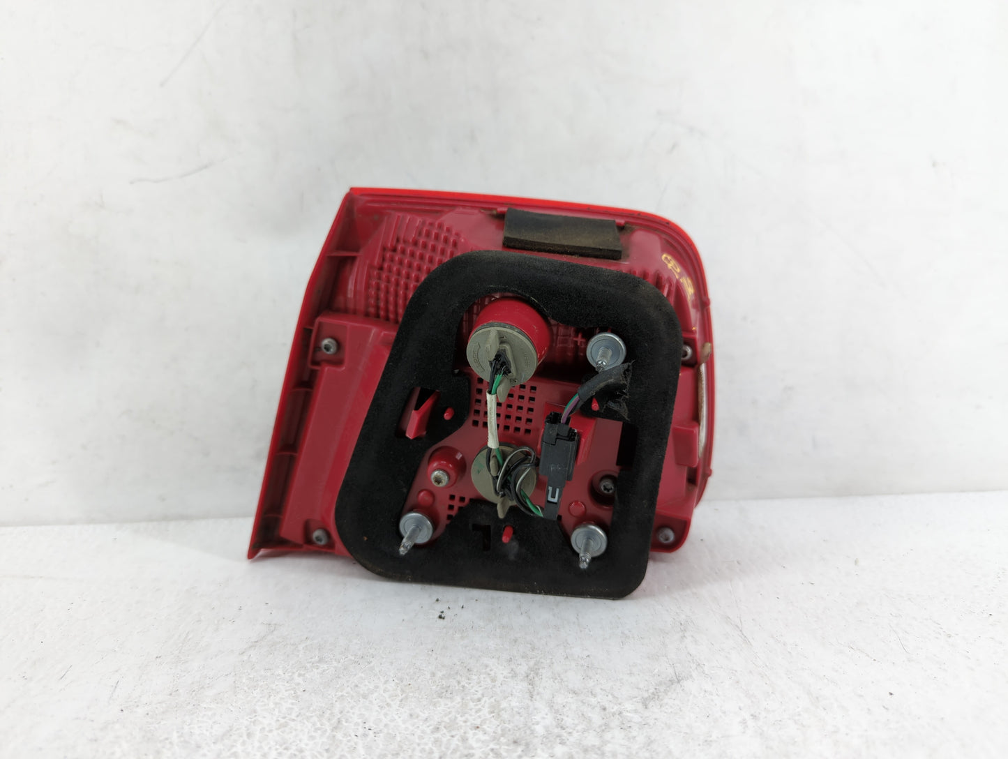 2013-2016 Chevrolet Malibu Tail Light Assembly Driver Left OEM P/N:22907311 Fits Fits 2013 2014 2015 2016 OEM Used Auto Part