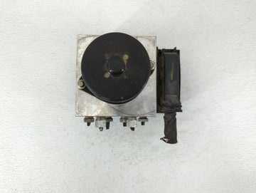 2013-2016 Chevrolet Malibu ABS Pump Control Module Replacement P/N:22971448 22863598, 25867265 Fits Fits 2012 2013 2014 2015 2016 OEM Used Auto Parts