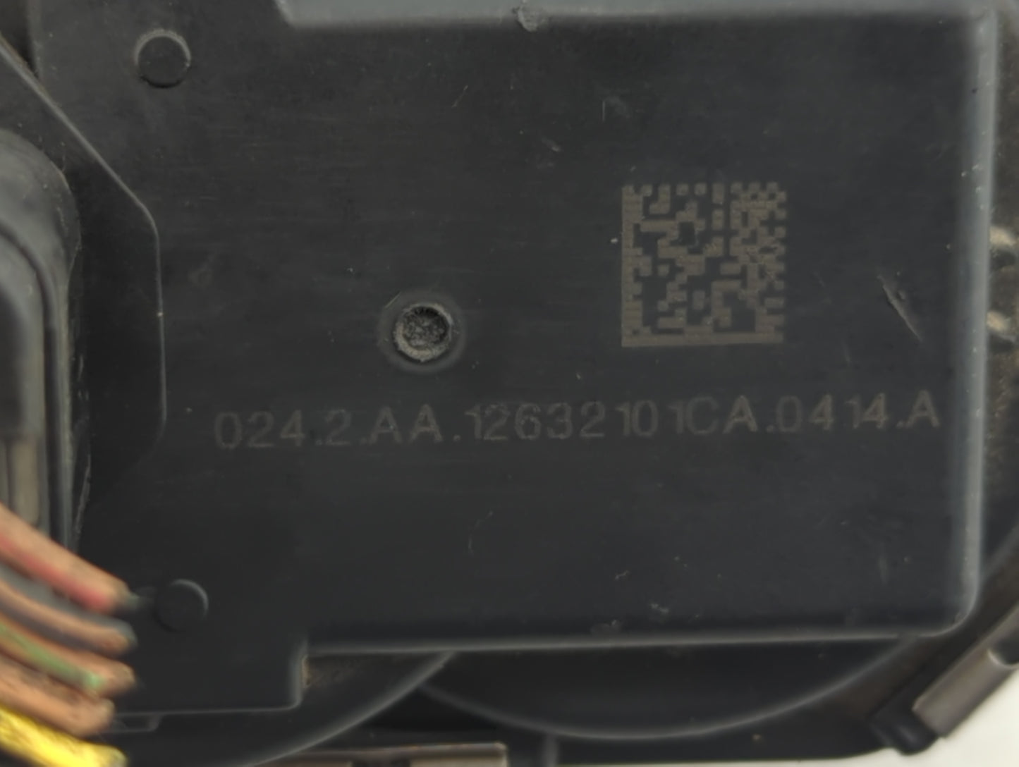 2013-2014 Chevrolet Malibu Throttle Body P/N:12632101CA Fits Fits 2012 2013 2014 2015 OEM Used Auto Parts - Oemusedautoparts