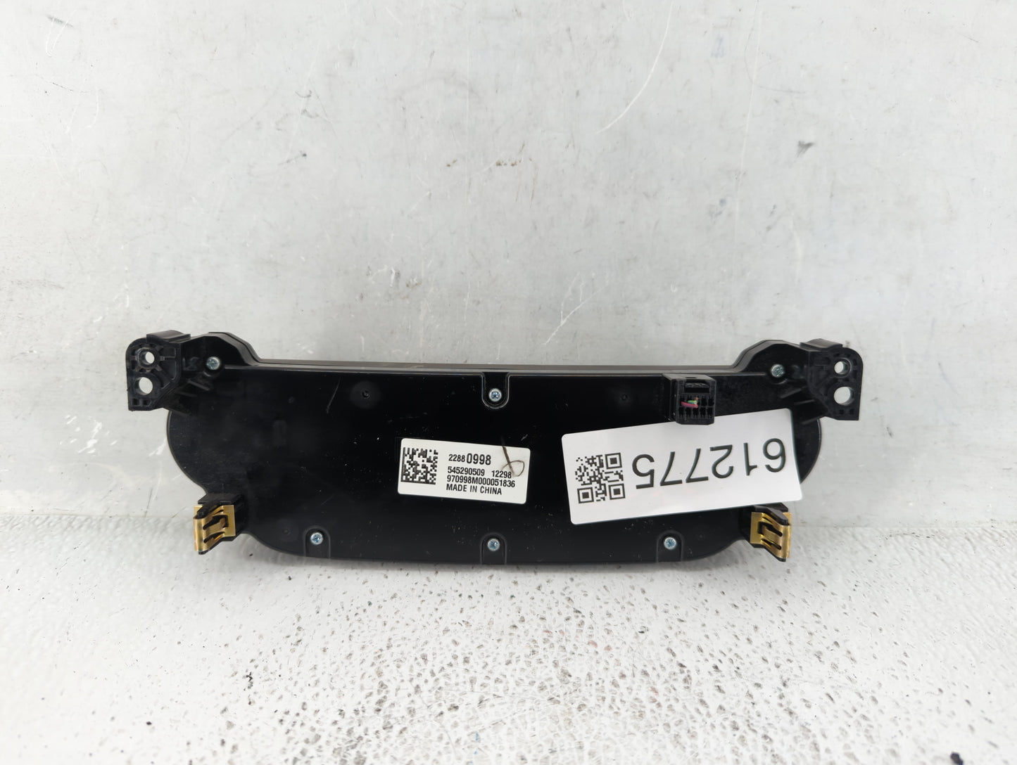 2013 Chevrolet Malibu Radio AM FM Cd Player Receiver Replacement P/N:22880998 Fits OEM Used Auto Parts - Oemusedautoparts1.c