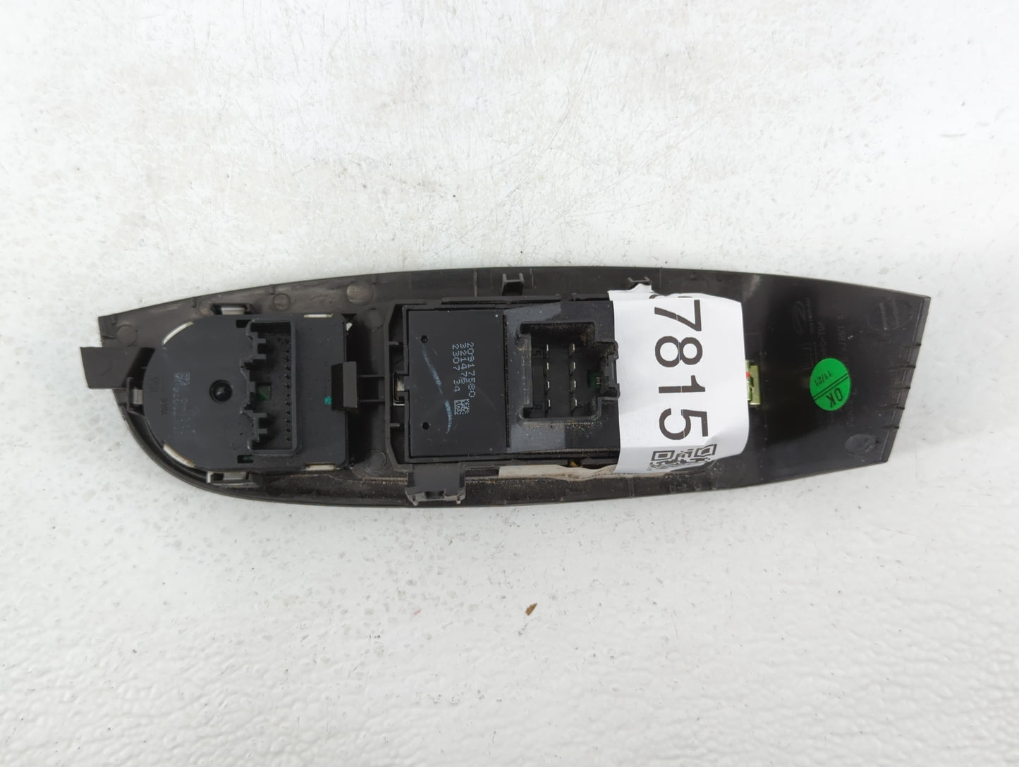 2013 Chevrolet Malibu Master Power Window Switch Replacement Driver Side Left P/N:1045V004451363 Fits Fits 2011 2012 OEM Use