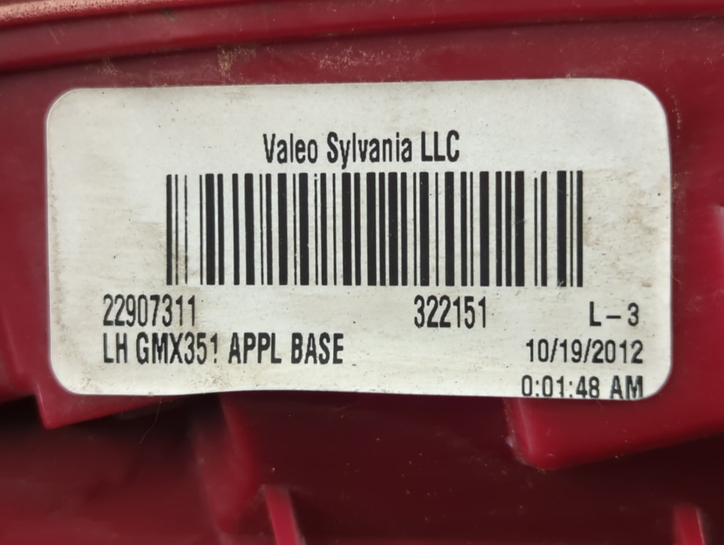2013-2016 Chevrolet Malibu Tail Light Assembly Passenger Right OEM P/N:22907311 Fits Fits 2013 2014 2015 2016 OEM Used Auto