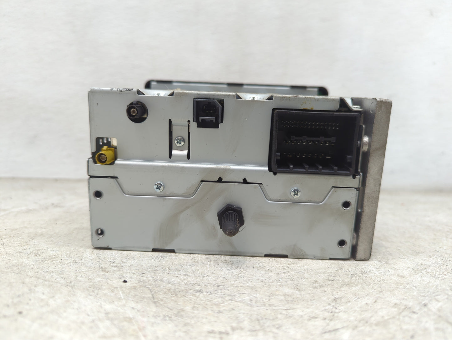 2013 Chevrolet Sonic Radio AM FM Cd Player Receiver Replacement P/N:95242290 YRN-AGC-1056AT Fits OEM Used Auto Parts - Oemus