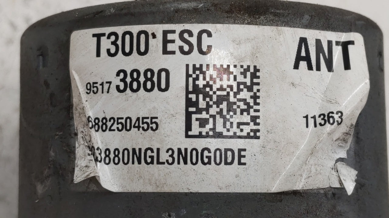 2012-2013 Chevrolet Sonic ABS Pump Control Module Replacement P/N:95173880 95104537 Fits Fits 2012 2013 OEM Used Auto Parts