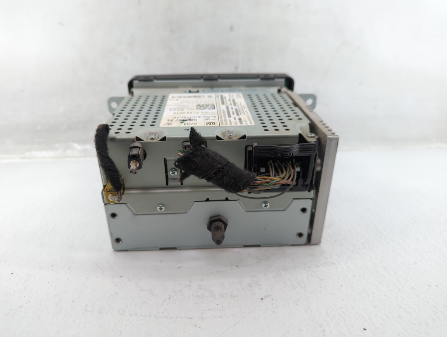 2013-2013 Chevrolet Sonic Am Fm Cd Player Radio Receiver - Oemusedautoparts1.com