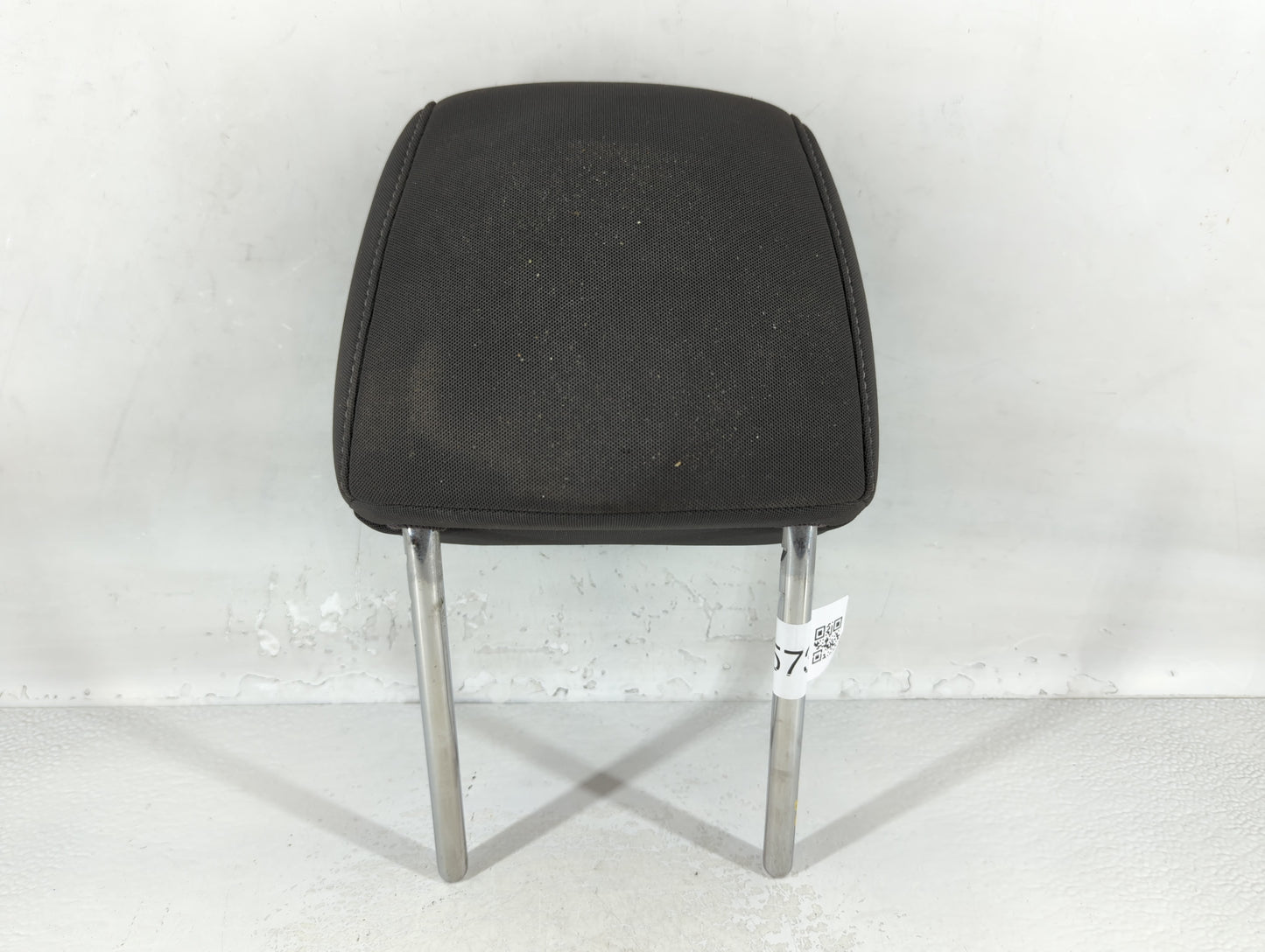 2013-2016 Chevrolet Sonic Headrest Head Rest Front Driver Passenger Seat - Oemusedautoparts1.com