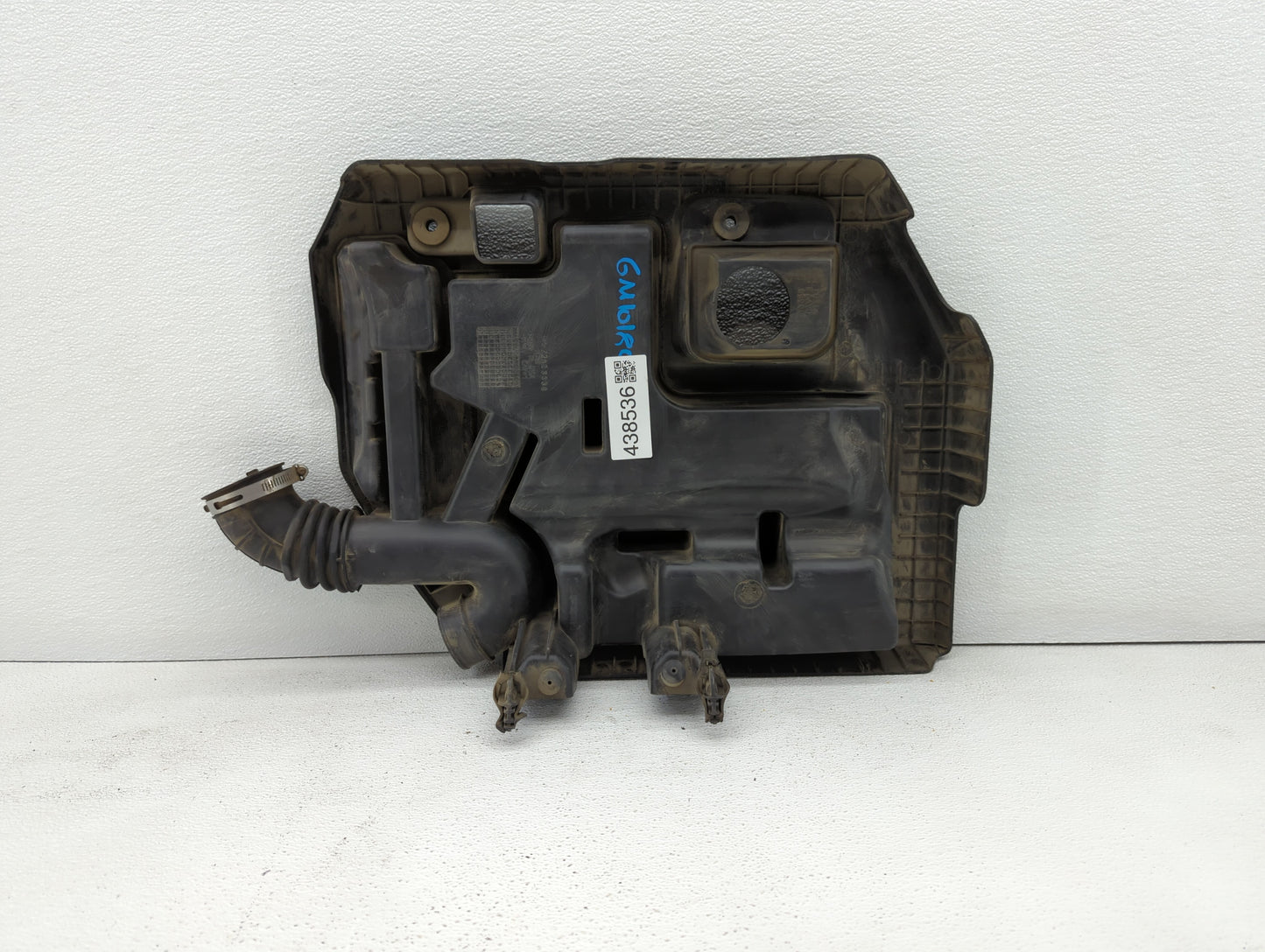 2013 Chevrolet Volt Engine Cover - Oemusedautoparts1.com