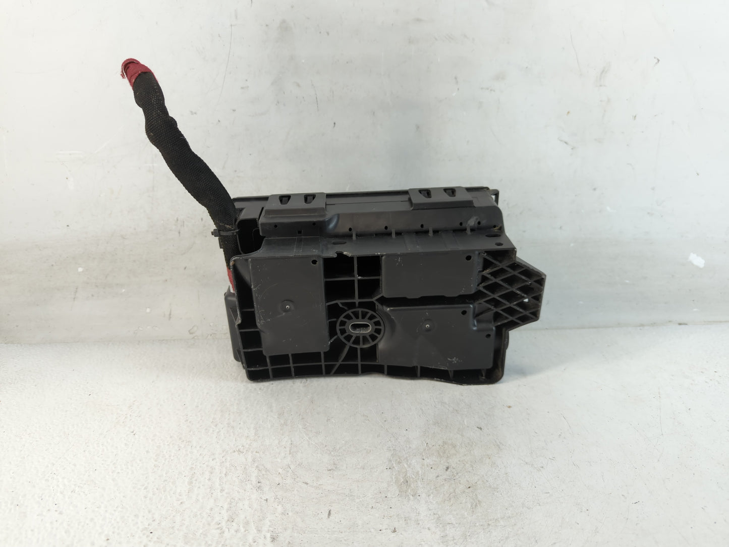 2013-2015 Chevrolet Volt Fusebox Fuse Box Panel Relay Module Fits Fits 2013 2014 2015 OEM Used Auto Parts - Oemusedautoparts