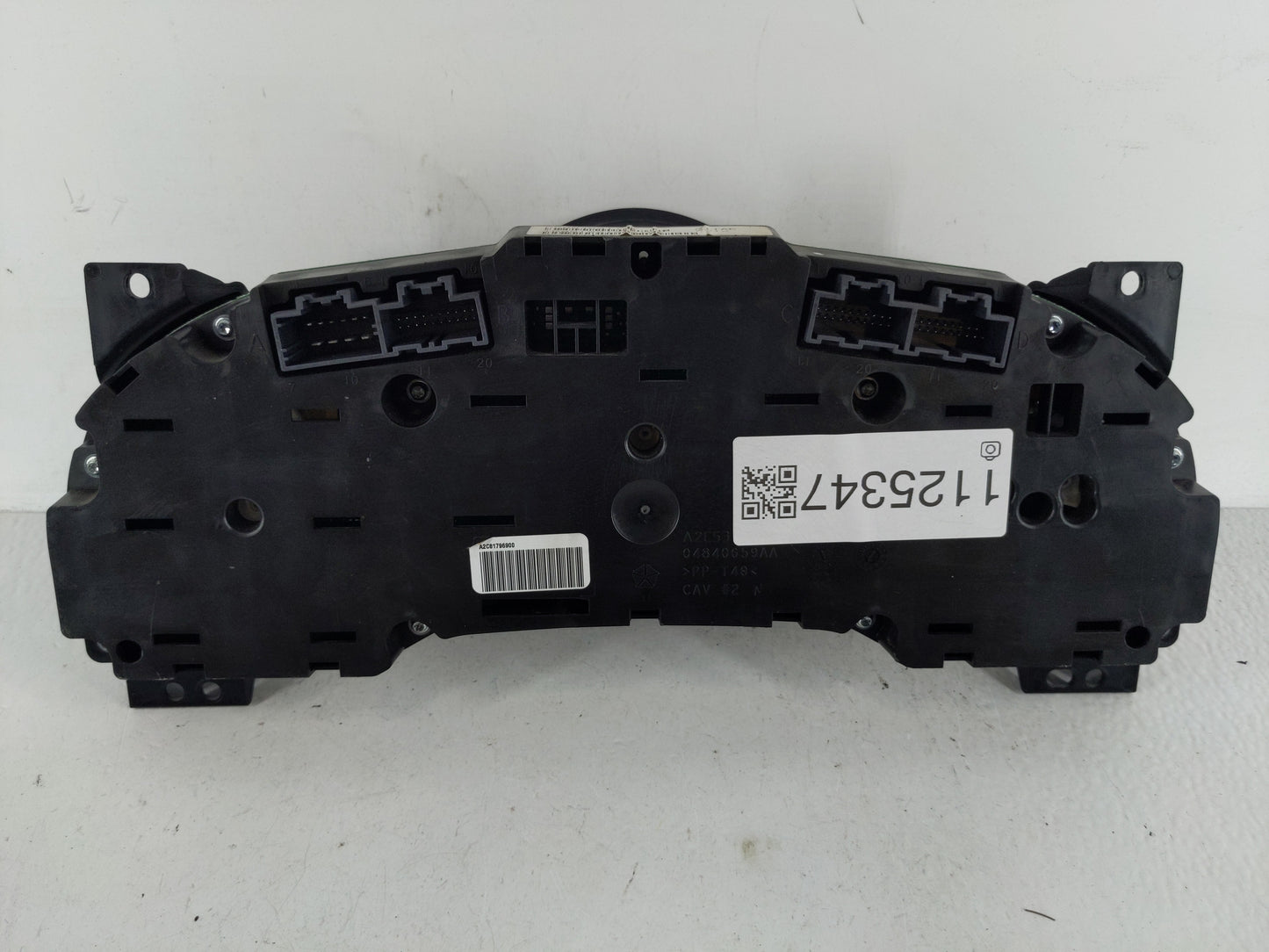 2011-2014 Chrysler 200 Instrument Cluster Speedometer Gauges P/N:P56046911AE Fits Fits 2011 2012 2013 2014 OEM Used Auto Par