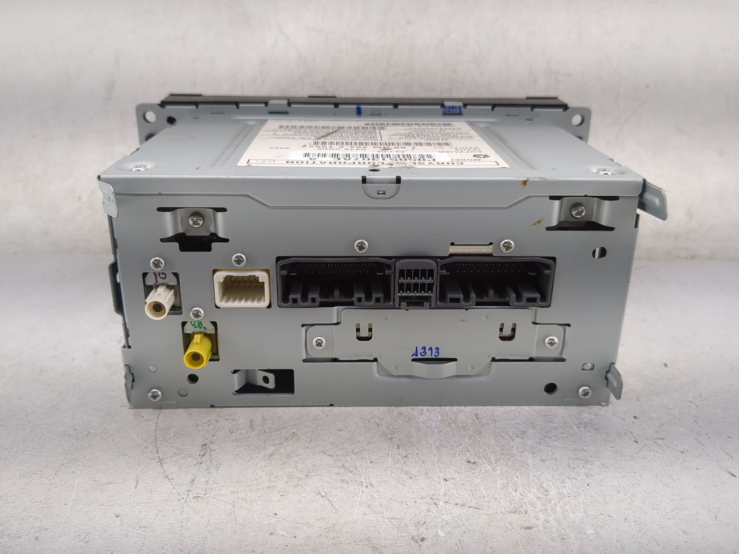 2011-2014 Chrysler 200 Radio AM FM Cd Player Receiver Replacement P/N:P05091307AE Fits Fits 2011 2012 2013 2014 OEM Used Aut