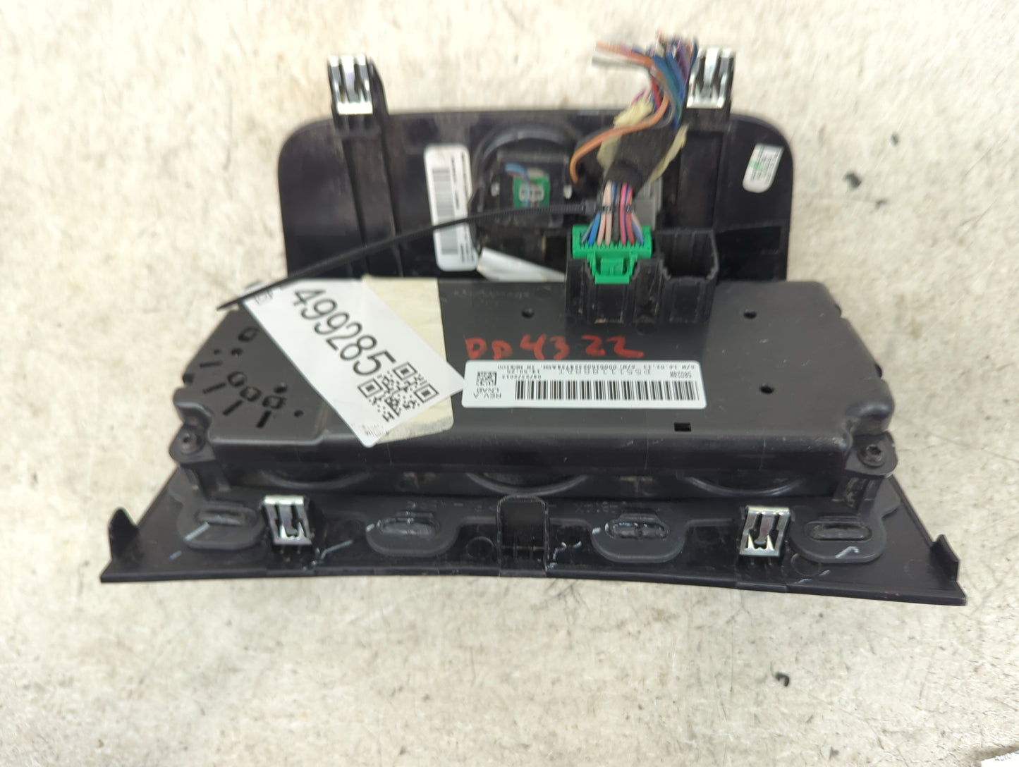 2011-2014 Chrysler 200 Climate Control Module Temperature AC/Heater Replacement P/N:P55111888AT 5802M Fits OEM Used Auto Par
