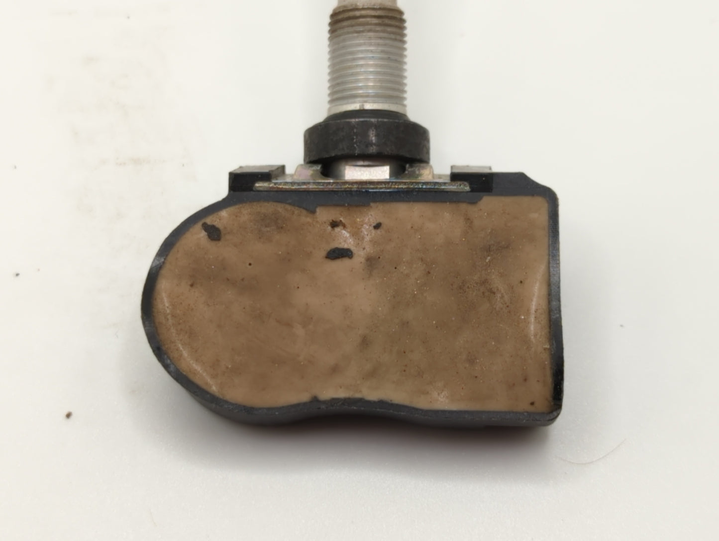 2013 Chrysler 200 Tire Pressure Monitoring System Sensor Tpms - Oemusedautoparts1.com