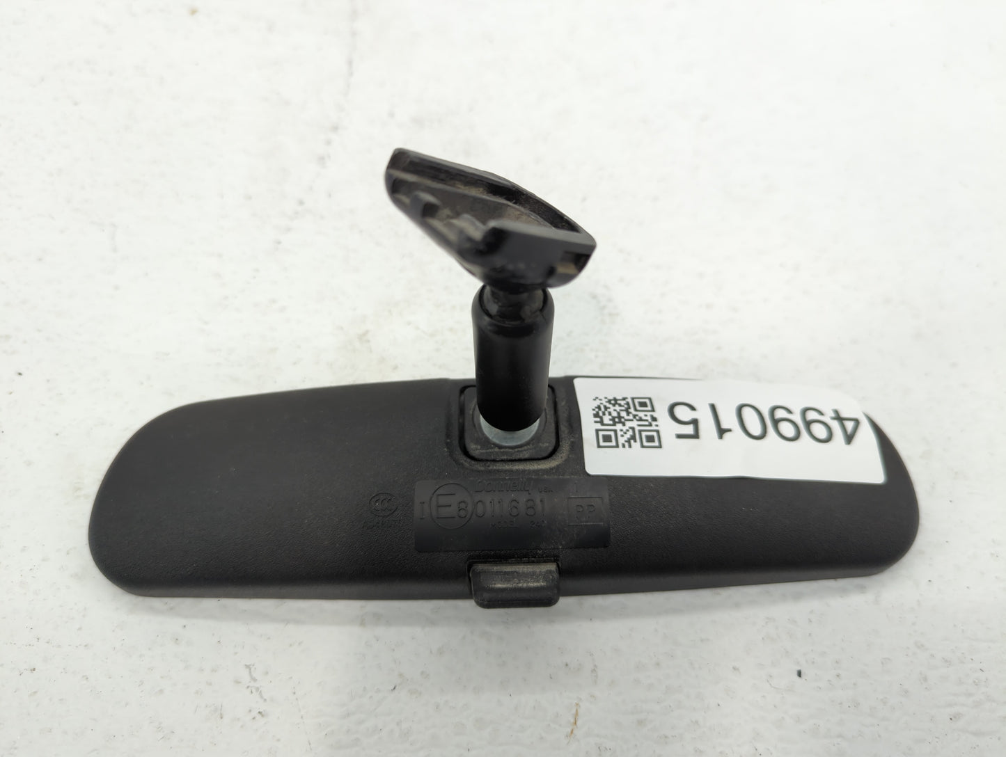 2013 Chrysler 200 Interior Rear View Mirror Replacement OEM P/N:E8011681 Fits OEM Used Auto Parts - Oemusedautoparts1.com