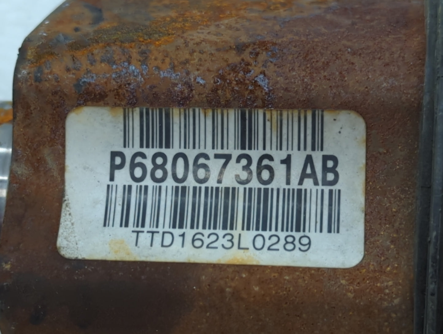 2011-2014 Chrysler 200 Axle Shaft Front Driver Cv C/v - Oemusedautoparts1.com