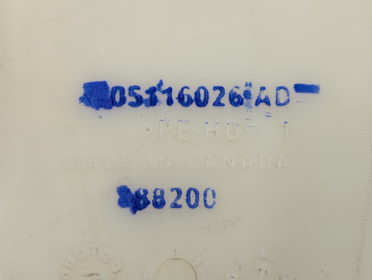 2011-2014 Chrysler 200 Windshield Washer Fluid Reservoir Bottle Oem - Oemusedautoparts1.com