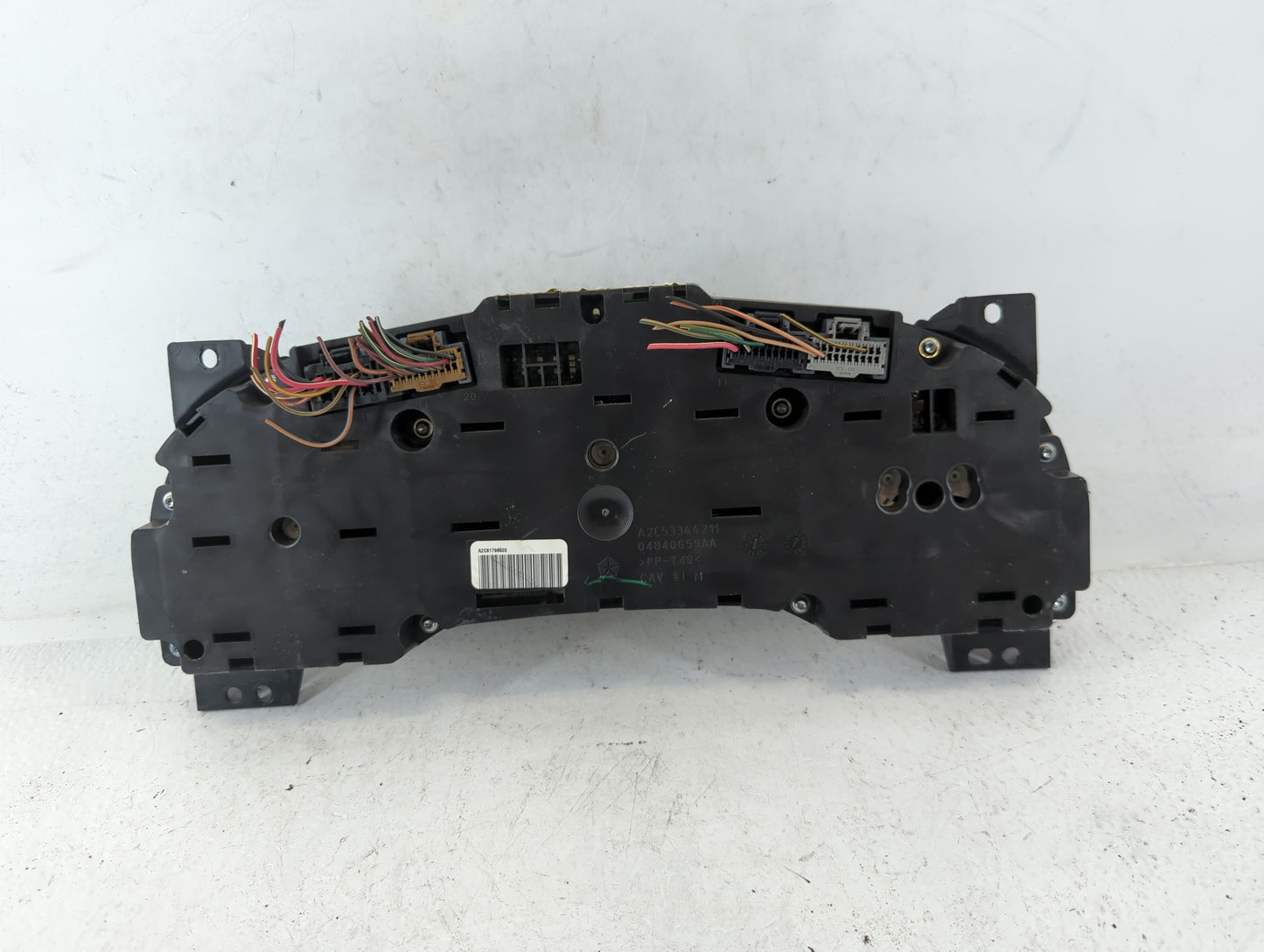 2011-2014 Chrysler 200 Instrument Cluster Speedometer Gauges P/N:P56046514AH Fits Fits 2011 2012 2013 2014 OEM Used Auto Par