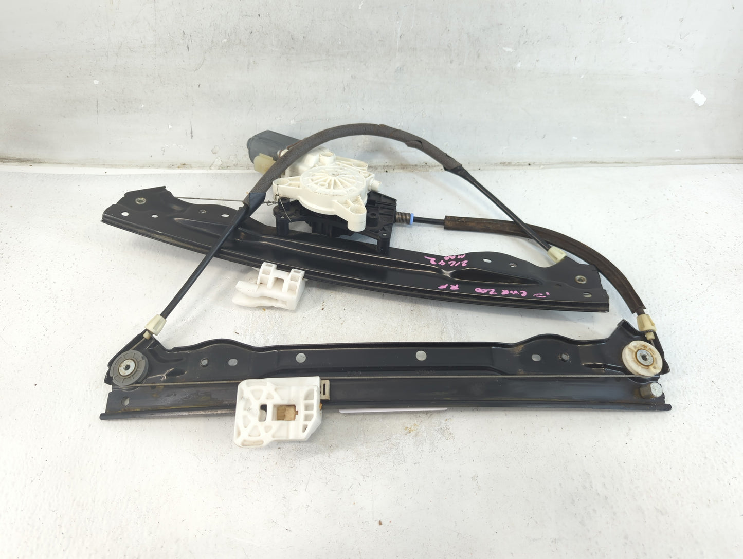 2011-2014 Chrysler 200 Used Window Regulator Passenger Front 924153 - Oemusedautoparts1.com