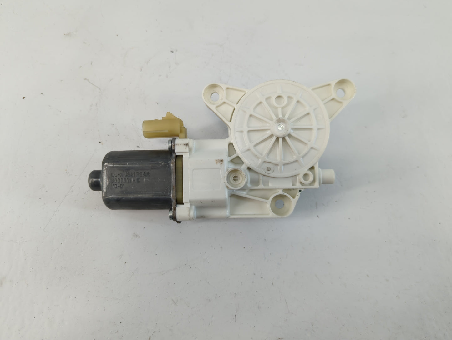 2011-2014 Chrysler 200 Driver Rear Left Power Window Motor - Oemusedautoparts1.com