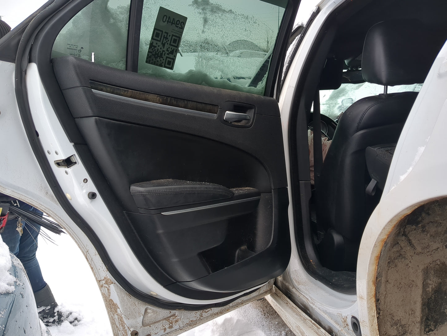 2011-2022 Chrysler 300 Driver Rear Door Oem - Oemusedautoparts1.com